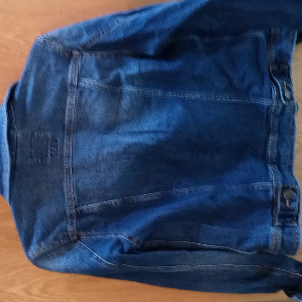 Universal Thread Jean Jacket Size S - Picture 2 of 3